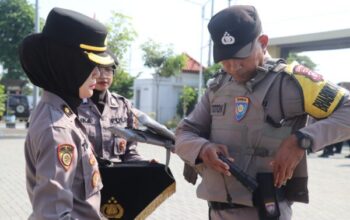 167 Bhabinkamtibmas Polres Sukoharjo Dapat Rompi Anti Sayat Untuk Tingkatkan