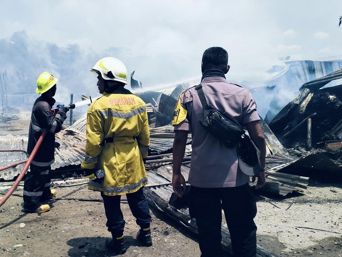 Diduga Korsleting, Kebakaran Landa Tempat Pencucian Kain Mori Di Sukoharjo