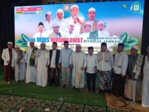 Pilwali Malang: Wahyu-Ali, Satu-satunya Pasangan Religius yang Didoakan Jemaah Riyadul Jannah