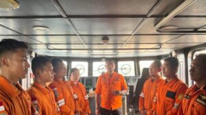 Pencarian 3 ABK Kapal Nelayan Rembang yang Tenggelam di Karimunjawa Masih Berlangsung