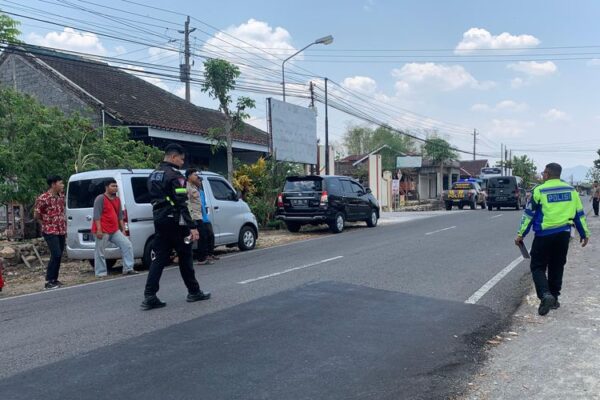 Wanita Tewas di Jalan Lingkar Weleri Kendal Setelah Tertabrak Truk