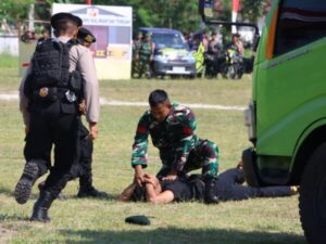 Latihan Sispamkota TNI-Polri, Kapolda Kalteng Tegaskan Komitmen Amankan Pilkada 2024