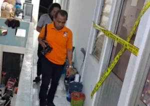 Pria Terekam Keluar Kamar dengan Pisau Setelah Pembunuhan Perempuan di Semarang