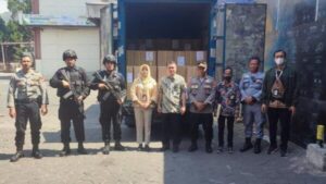 Demi Kelancaran Pilkada 2024, Satbrimob Polda Jateng Kawal Distribusi Logistik dan Surat Suara