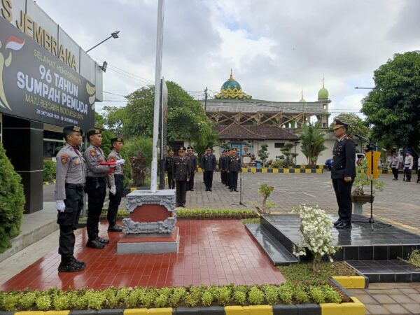 Peringatan Hari Sumpah Pemuda Ke 96: Polres Jembrana Gelar Upacara Khidmat