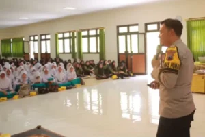 Gencar Sosialisasi, Polres Klaten Kunjungi Poltekkes Surakarta untuk Ajak Mahasiswa Bijak Bermedia Sosial