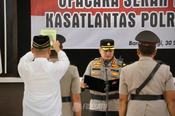 Sertijab Kasat Lantas: Kapolresta Banyuwangi Berikan Pesan Motivasi