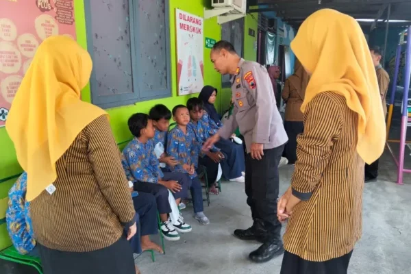 Siswa di Klaten Keracunan Jajanan, Sembilan Anak Terpaksa Dirawat