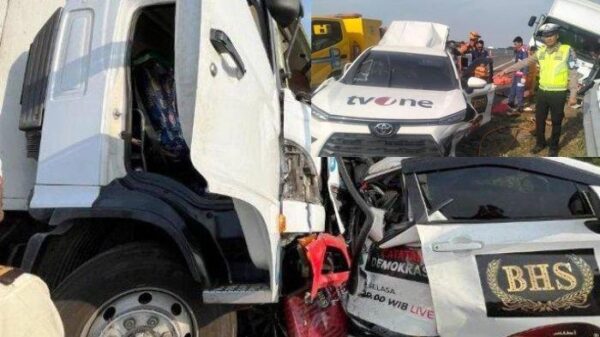 Sopir Truk Diduga Microsleep Kru TvOne Alami Kecelakaan Maut di Tol Pemalang