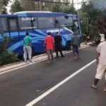 Tak Kuat Tanjakan, Bus Rombongan Klaten Celaka Di Patuk Dlingo