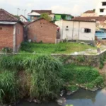 Tanah Longsor Mengintai Sempadan Sungai Di Kota Malang, Peringatan Waspada