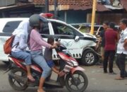 Ambulans Rsud Kartini Jepara Kecelakaan Di Perempatan Mantingan, Jenazah Terancam