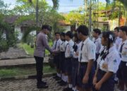 Bhabinkamtibmas Sosialisasi di Pengambengan, Pelajar Diajak Hindari Negativitas