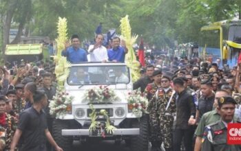 Blusukan Jokowi Dan Luthfi Di Banyumas, Ribuan Warga Turun Ke