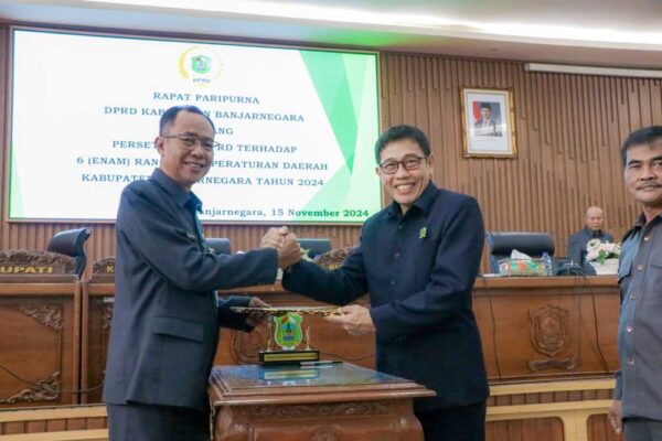 Dprd Dan Pemkab Banjarnegara Tetapkan Enam Raperda Jadi Perda Baru