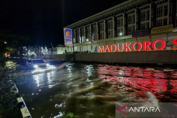 Hujan Tak Henti, Wilayah Semarang Alami Banjir Luapan