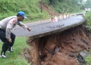 Jalan Ambles Di Kebumen, Pengendara Kendaraan Besar Dihimbau Ambil Jalur