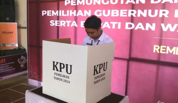 Kpu Rembang Latih Petugas Pemilu Lewat Simulasi Pemungutan Dan Penghitungan