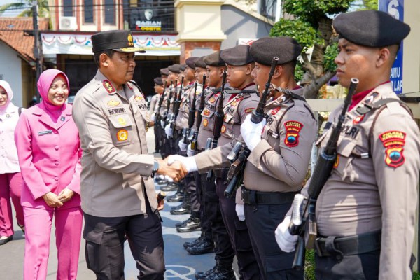 Kapolda Jateng Lakukan Kunjungan Maraton ke 6 Polres, Cek Persiapan Apa?