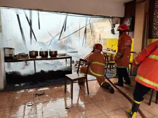 Kebakaran Akibat Kebocoran Gas, Rumah Makan Di Kota Malang Rata