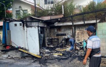 Kebakaran Di Gajahmungkur Semarang, Warung Makan Hancur Total