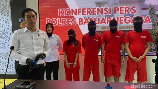 Kejadian Tak Terduga! Asn Di Banjarnegara Diringkus Saat Nge Fly Sabu