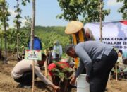 Ketahanan Pangan Jadi Prioritas, Polda Jateng Tanam Jutaan Pohon Di