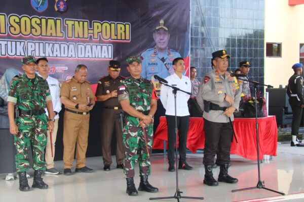 Masyarakat Kalteng Dapatkan 1000 Paket Bantuan Sosial Dari Kapolda Dan