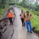 Musim Hujan Picu Tanah Gerak, Jalan Utama Banjarnegara Pagentan Ditutup Total