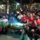 Nobar Indonesia Vs Jepang, Wahyu Hidayat Berinteraksi Hangat Dengan Milenial