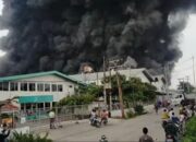 Pabrik Sepeda Terbesar Di Semarang Hangus Terbakar, Asap Hitam Membumbung