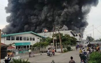 Pabrik Sepeda Terbesar Di Semarang Hangus Terbakar, Asap Hitam Membumbung