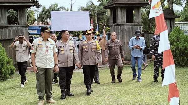 Pastikan Pilkada Damai, Karo Sdm Polda Kalteng Dan Kabidhumas Pantau