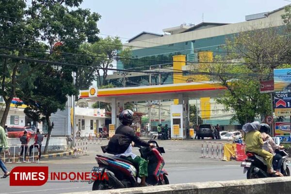 Pengendara Dan Petugas Spbu Terlibat Adu Mulut Soal Parkir, Begini