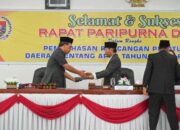 Penyusunan Apbd 2025, Bupati Humbahas Sampaikan Nota Jawaban Di Dprd