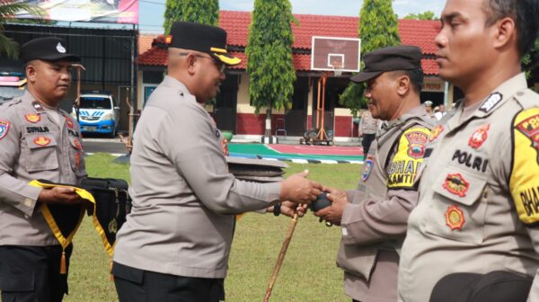 Polres Batang Laksanakan Apel Dan Pendistribusian Kelengkapan Bhabinkamtibmas