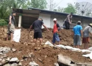 Polres Kebumen Lakukan Edukasi Kepada Warga Mengenai Tanda Awal Tanah