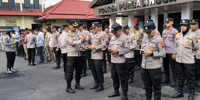 Polres Purbalingga Tegaskan Komitmen Cegah Judi Online Dengan Periksa Ponsel