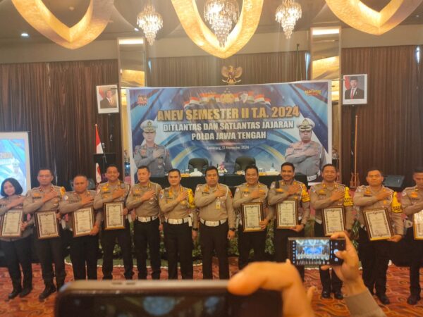 Satlantas Polres Kendal Tunjukkan Prestasi, Raih Juara 3 Dalam Kinerja