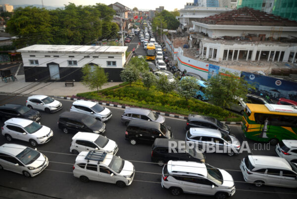 Strategi Nataru, Polisi Terapkan Rekayasa Lalu Lintas Di Jateng Dan