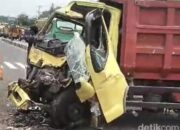 Tabrakan Bus Mira Dengan Truk Pasir Di Simpang Tegalyoso Klaten,