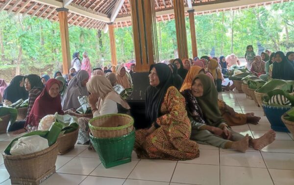 Warga Desa Gumelem Banjarnegara Adakan Tradisi Gethekan Sebagai Tanda Syukur