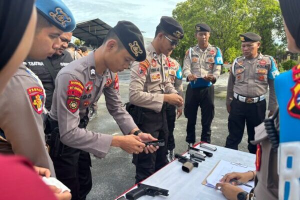 Bidpropam Polda Kalteng Periksa Senpi Ditsamapta untuk Cegah Penyalahgunaan