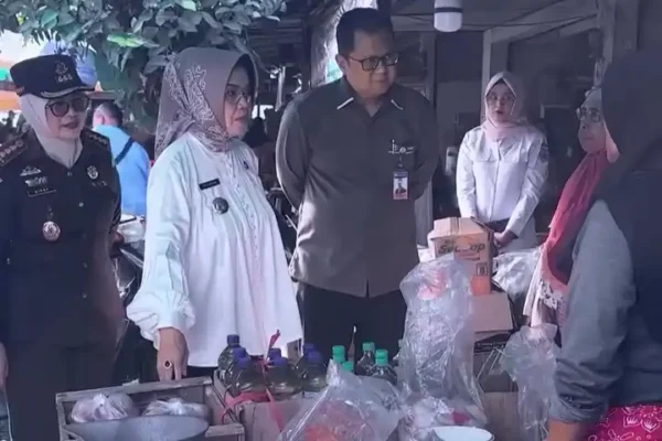 Bupati Sukoharjo Pastikan Harga Stabil Di Dua Pasar Tradisional Jelang