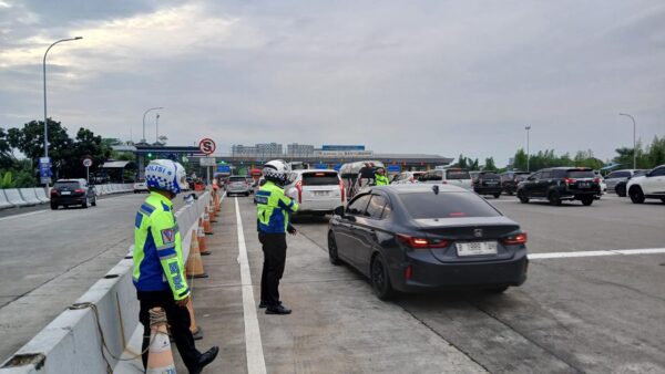 Ditlantas Polda Jateng Pastikan Kelancaran Arus Mudik Nataru 2024