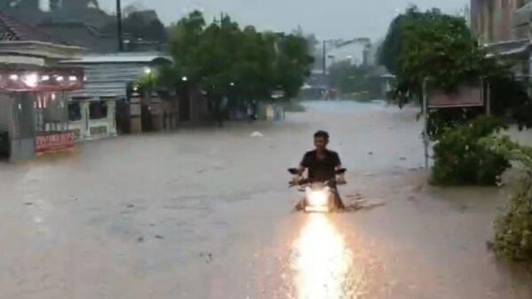 Empat Kecamatan Di Wonogiri Terendam Banjir, Tiga Sekolah Terkena Longsor