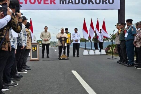 Resmikan Flyover Madukoro, Presiden Prabowo: Ini Hasil Kerja Bersama Rakyat