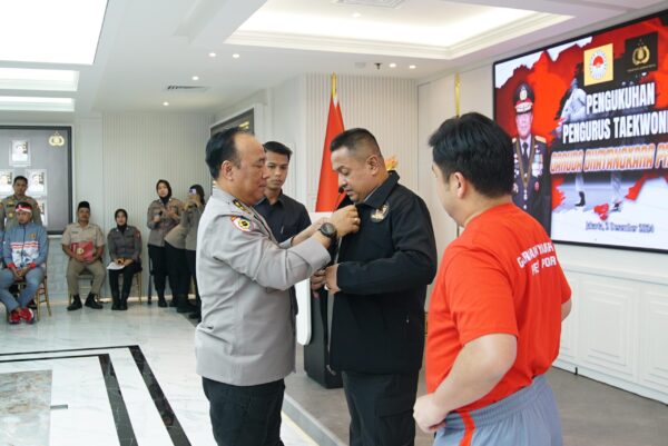 Irwasum Polri Lepas Kontingen Taekwondo Ke Vietnam: Harumkan Nama Polri