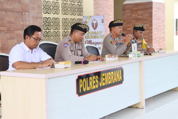 Kapolres Jembrana Jalin Kedekatan Dengan Eo Dan Pemusik Lewat Jumat