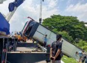 Kecelakaan Bus Pariwisata di Tol Banyumanik Semarang, Penyebab Masih Diselidiki